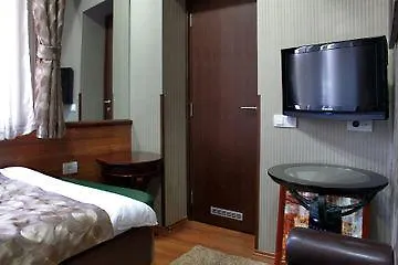 Terazije 3*
